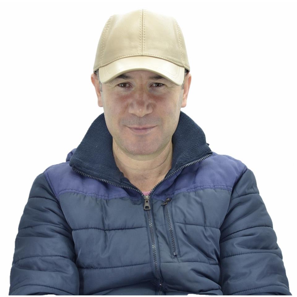 Ayarlanabilir Deri Şapka Bej Ayarlanabilir Deri Şapka Bej