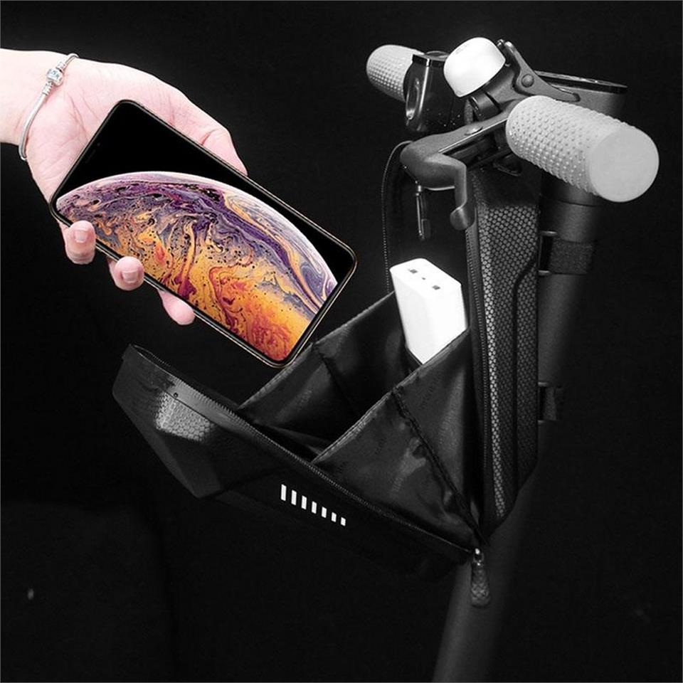 Su Geçirmez Scooter ve Bisiklet Gidon Çantası Su Geçirmez Scooter ve Bisiklet Gidon Çantası
