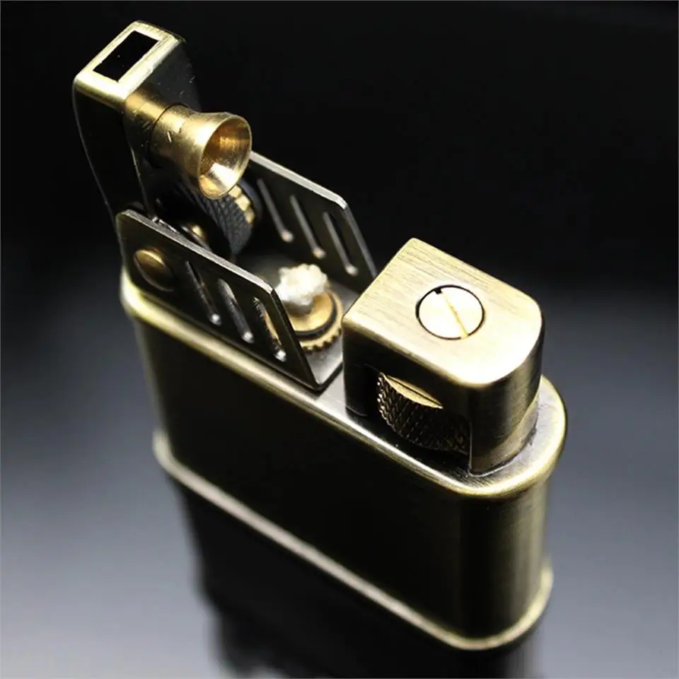 Zorro Sm-549T Benzinli Retro Çakmak Bronz Zorro Sm-549T Benzinli Retro Çakmak Bronz